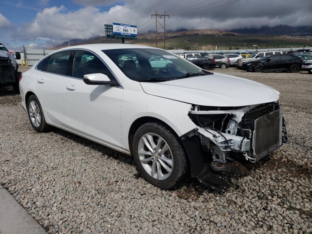 Photo 1 from auction – 2018 CHEVROLET MALIBU LT with VIN 1G1ZD5ST2JF246975