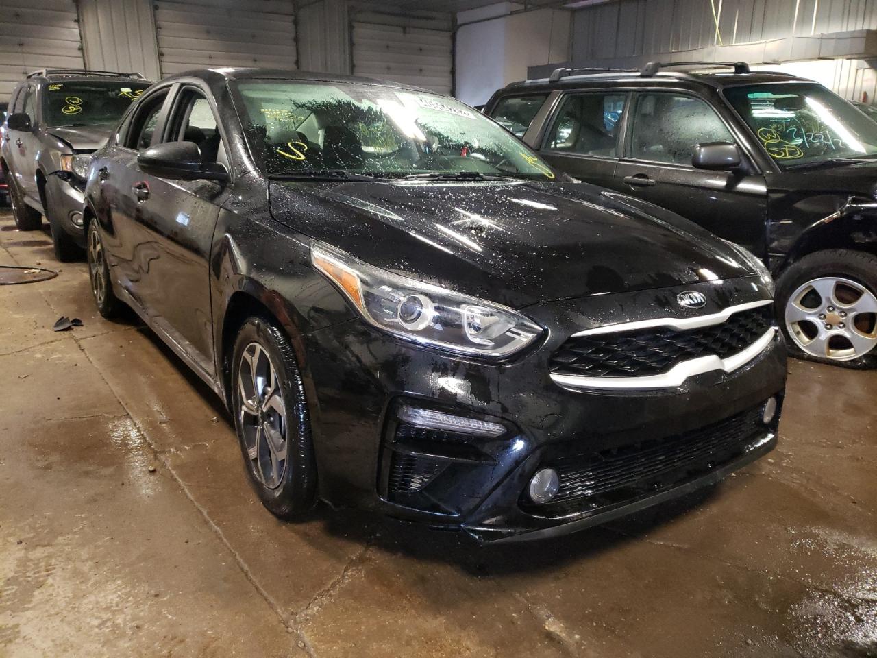 KIA FORTE FE 2021 with VIN 3KPF24AD4ME262761 - Photo from auction
