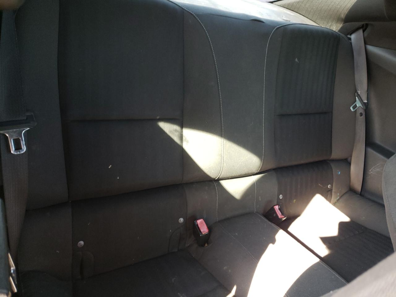 Photo 6 from auction – 2010 CHEVROLET CAMARO LS with VIN 2G1FA1EV2A9221701
