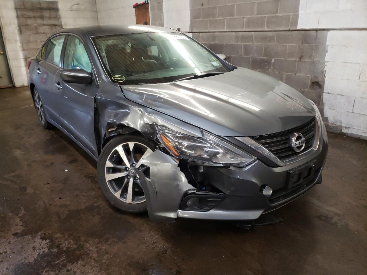 NISSAN ALTIMA 2.5 2017 with VIN 1N4AL3AP5HC183369 - Photo from auction