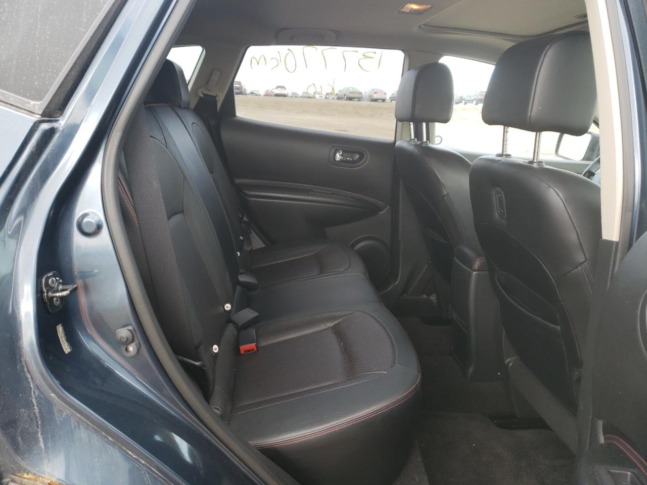 Photo 6 from auction – 2012 NISSAN ROGUE S with VIN JN8AS5MV8CW367672