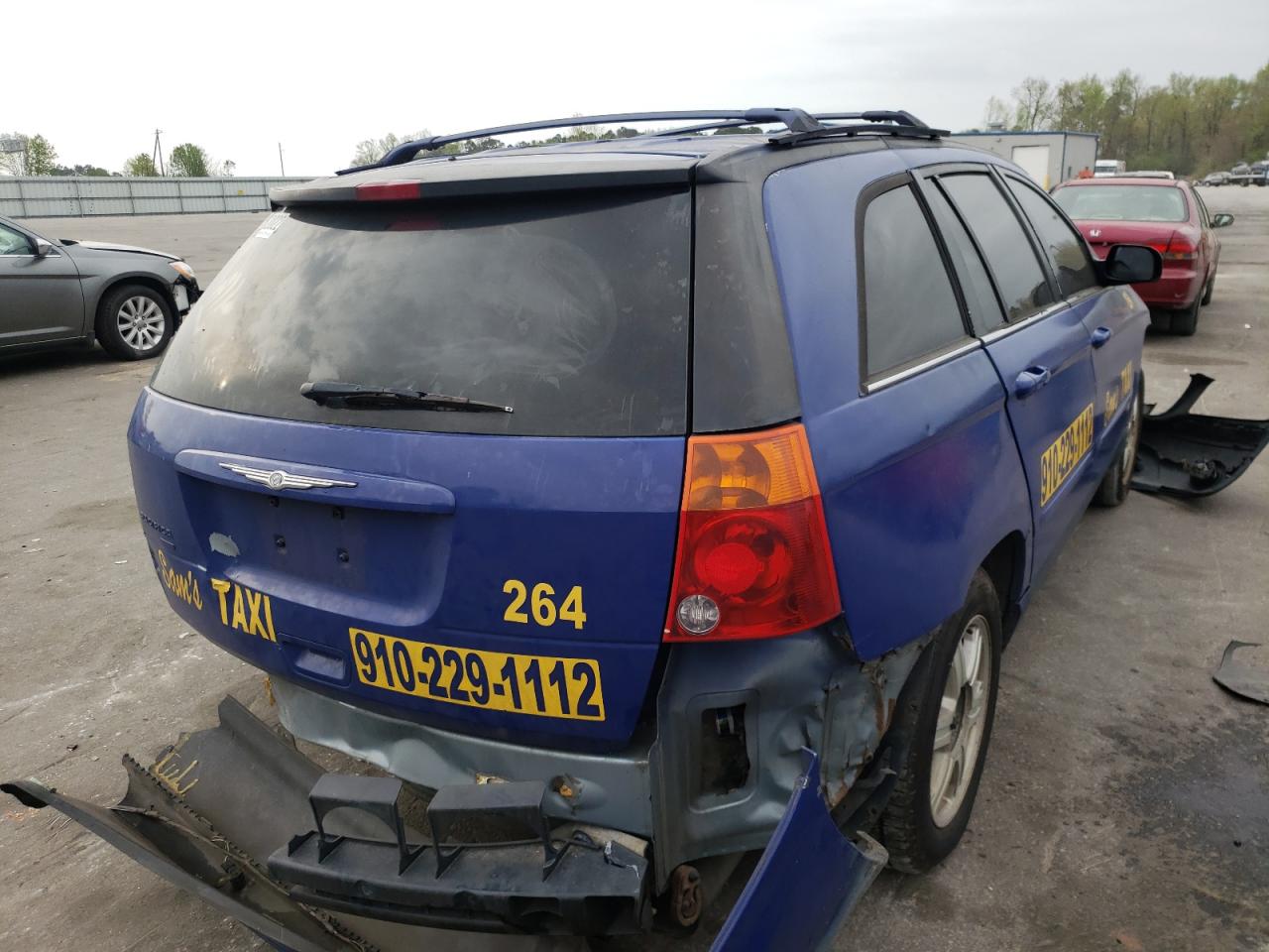 Photo 4 from auction – 2005 CHRYSLER PACIFICA T with VIN 2C4GM68425R314680