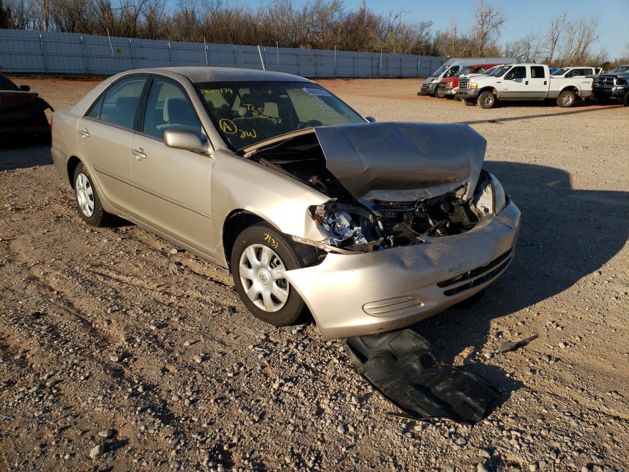 TOYOTA CAMRY LE 2003 with VIN 4T1BE32KX3U700479 - Photo from auction