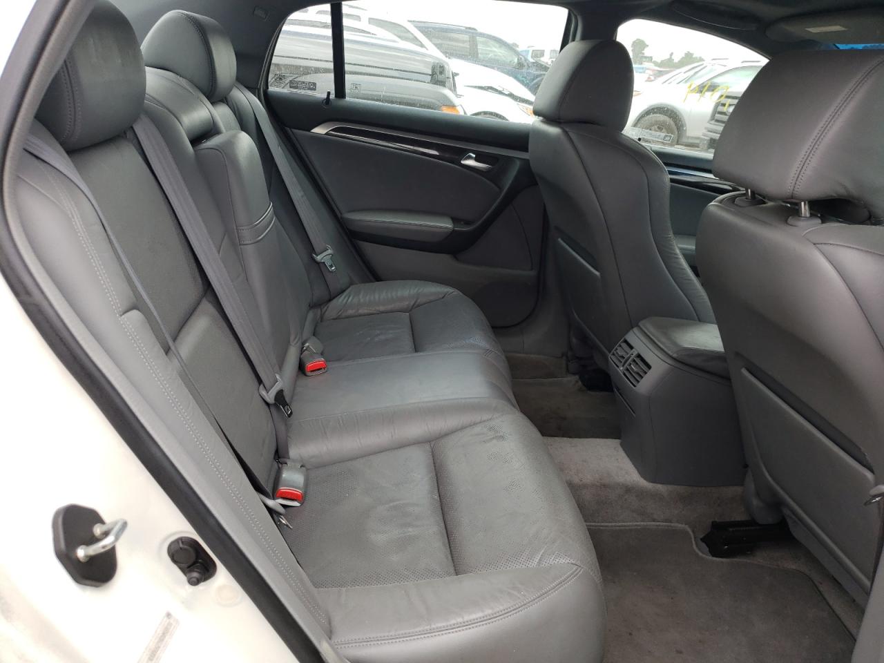 Photo 6 from auction – 2004 ACURA TL with VIN 19UUA66294A048494