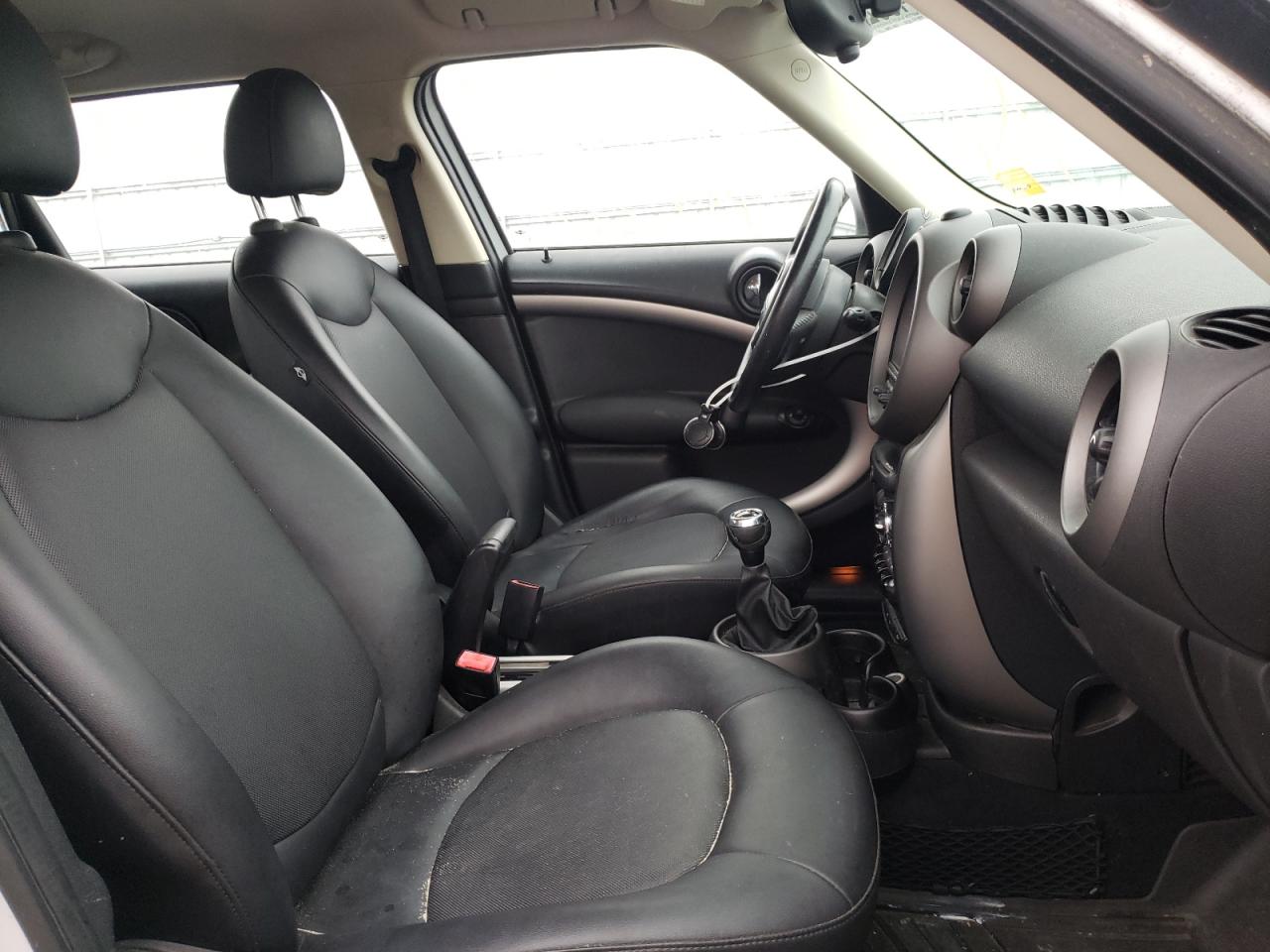 Фото 5 с аукциона – 2012 MINI COOPER COU с VIN WMWZB3C56CWM30284