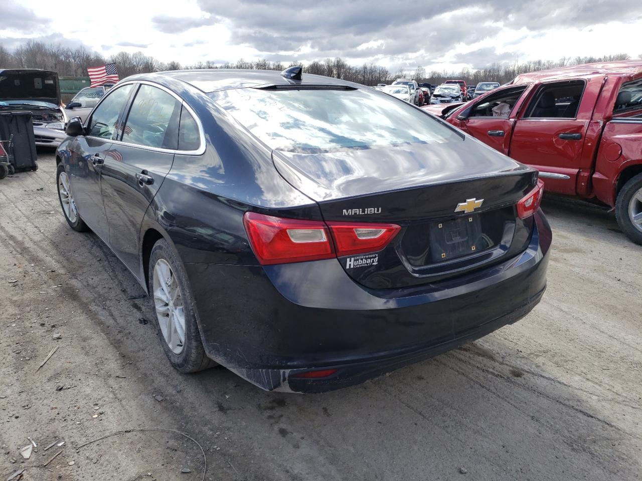 Photo 3 from auction – 2017 CHEVROLET MALIBU LT with VIN 1G1ZE5ST5HF138423