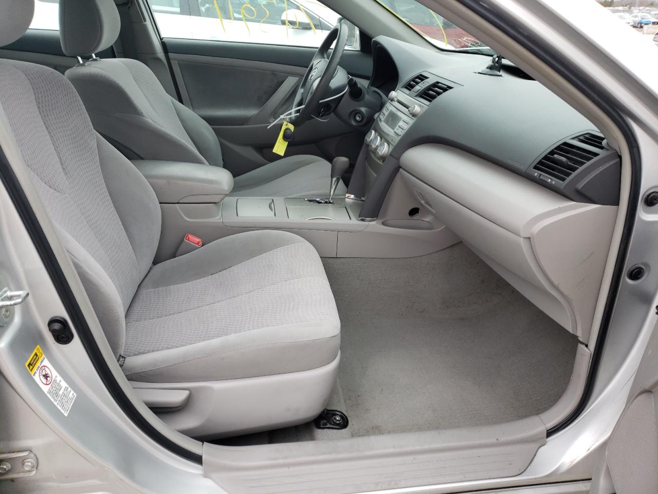 Photo 5 from auction – 2011 TOYOTA CAMRY BASE with VIN 4T4BF3EK7BR215259