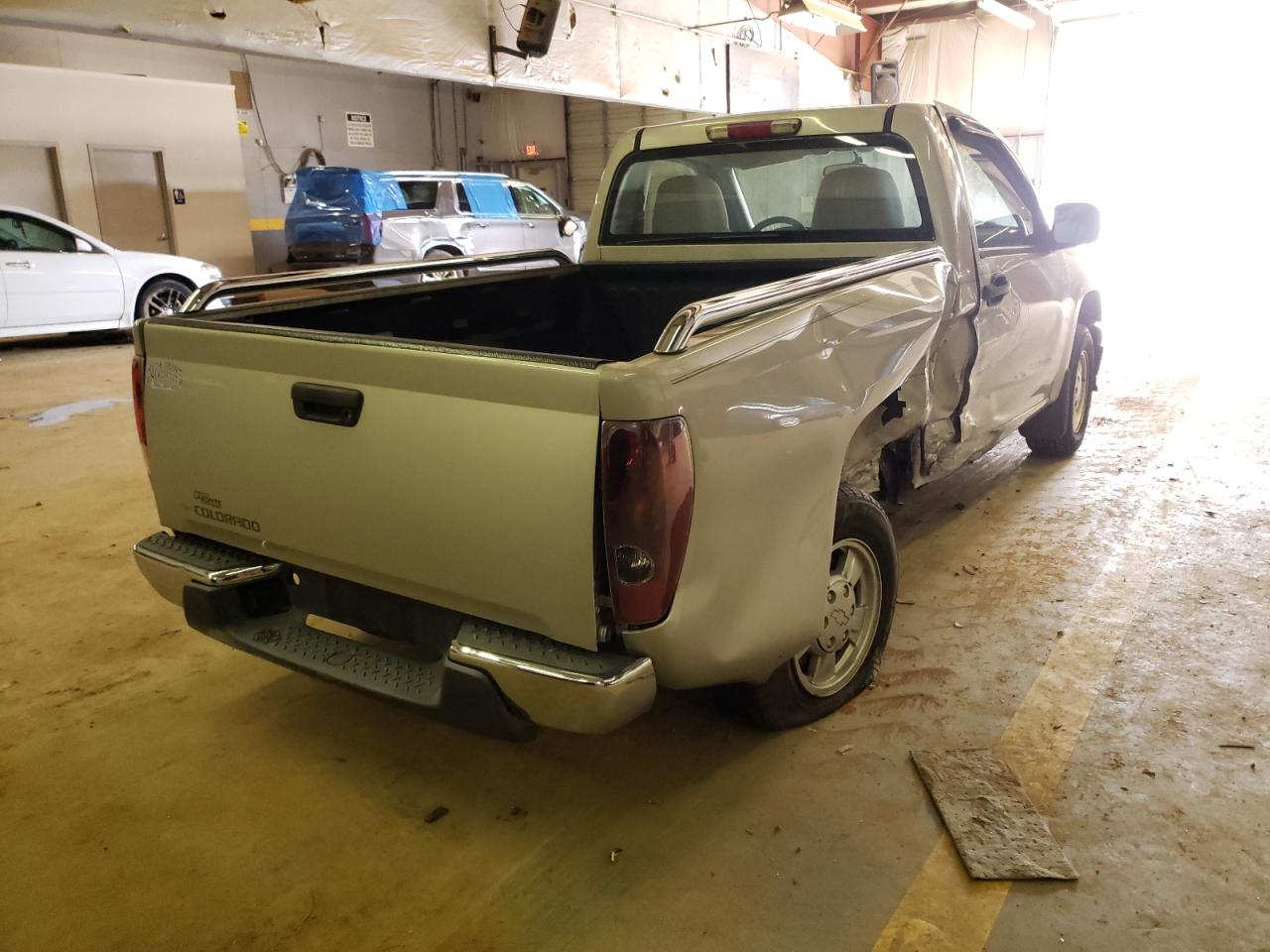 Photo 4 from auction – 2005 CHEVROLET COLORADO with VIN 1GCCS148558237654