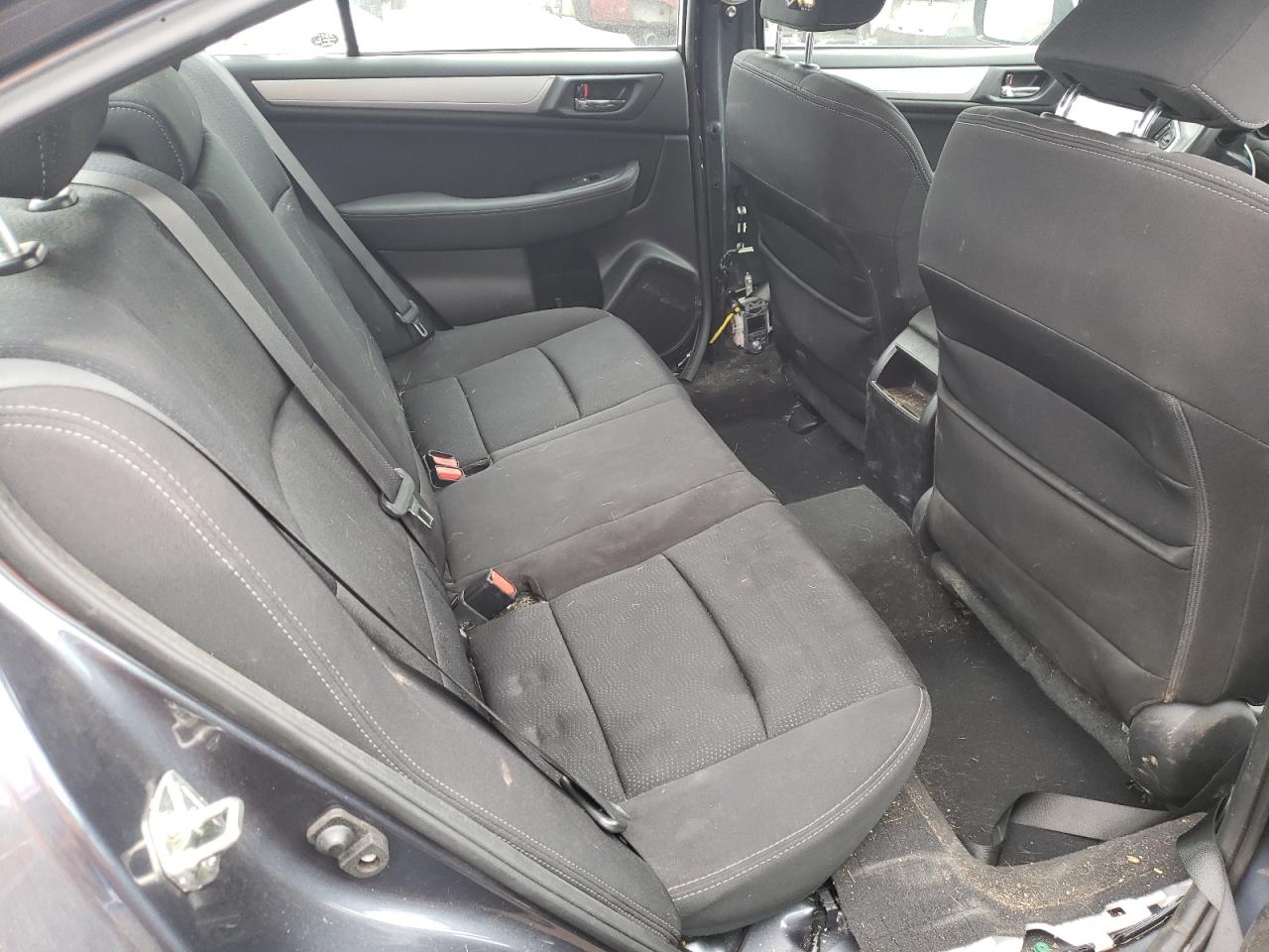 Photo 6 from auction – 2017 SUBARU LEGACY 2.5 with VIN 4S3BNAF60H3045669