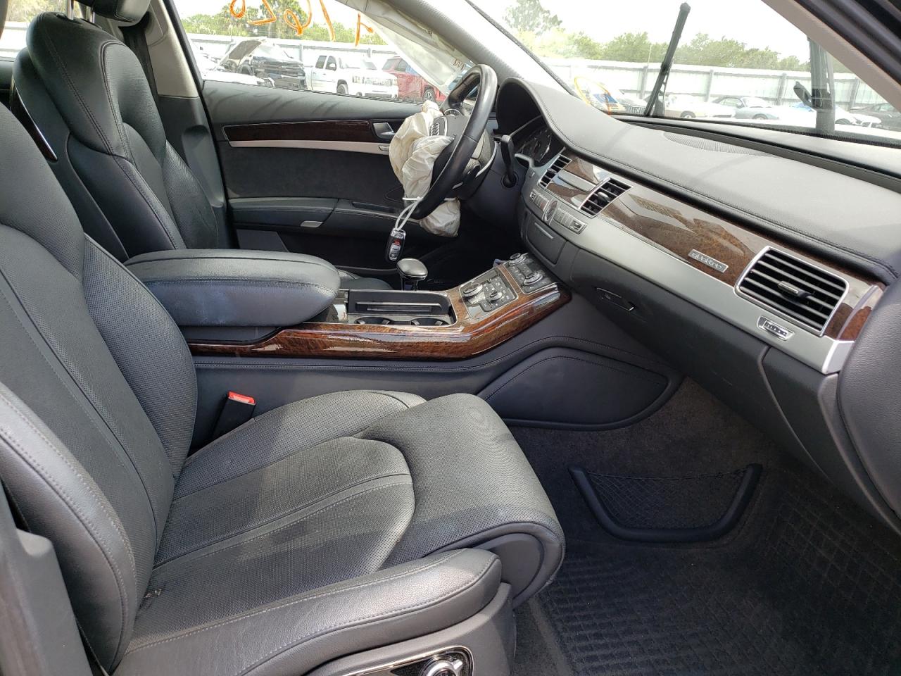 Photo 5 from auction – 2011 AUDI A8 QUATTRO with VIN WAUAVAFD7BN001025