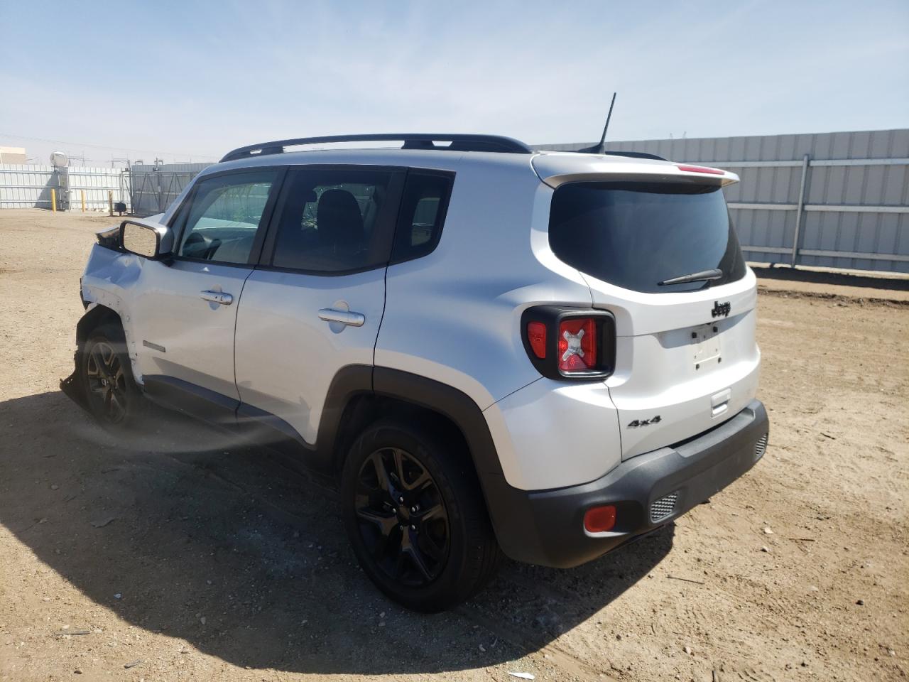 Photo 3 from auction – 2018 JEEP RENEGADE L with VIN ZACCJBBB1JPH88626