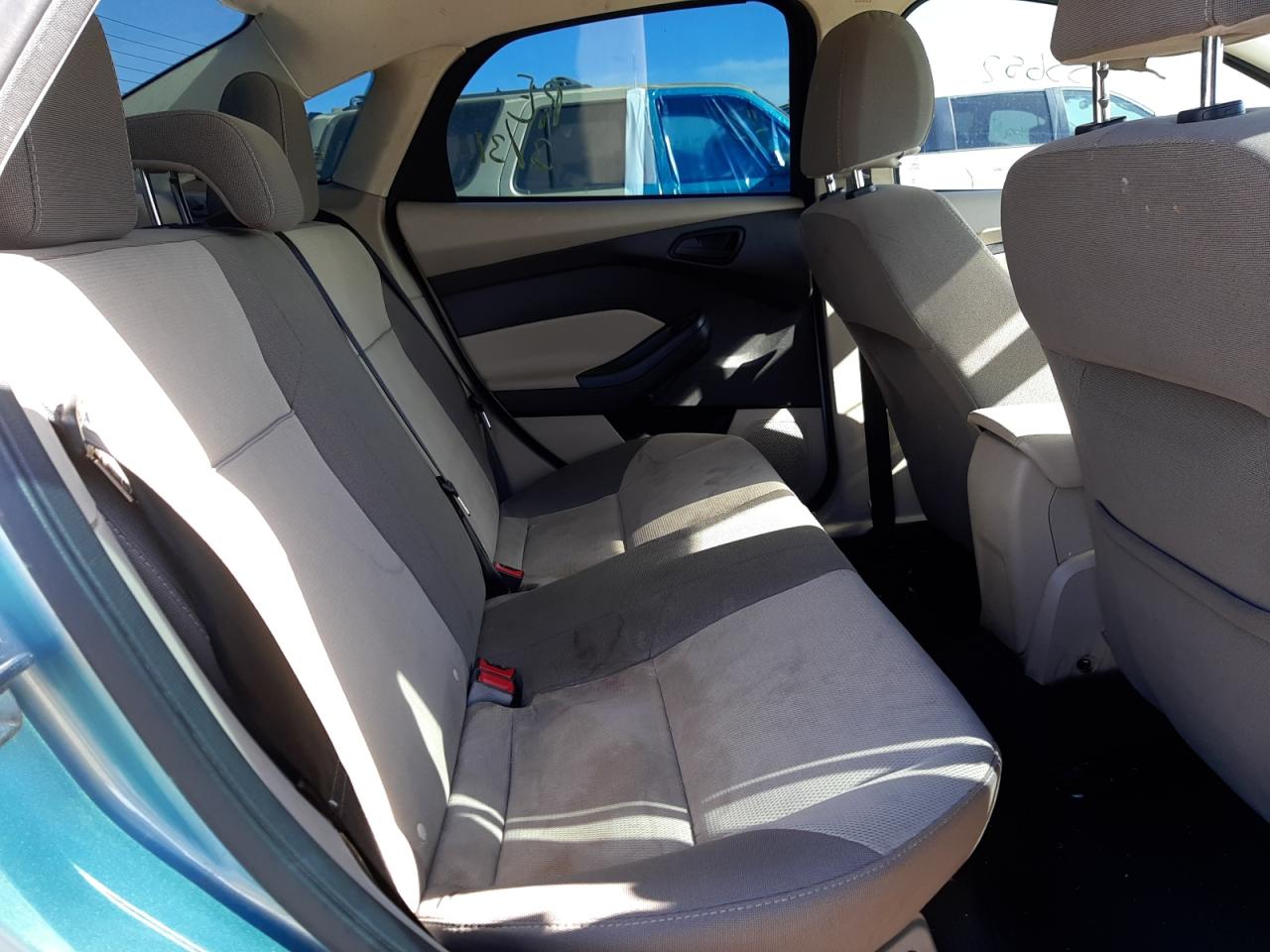 Photo 6 from auction – 2012 FORD FOCUS SE with VIN 1FAHP3F29CL456418