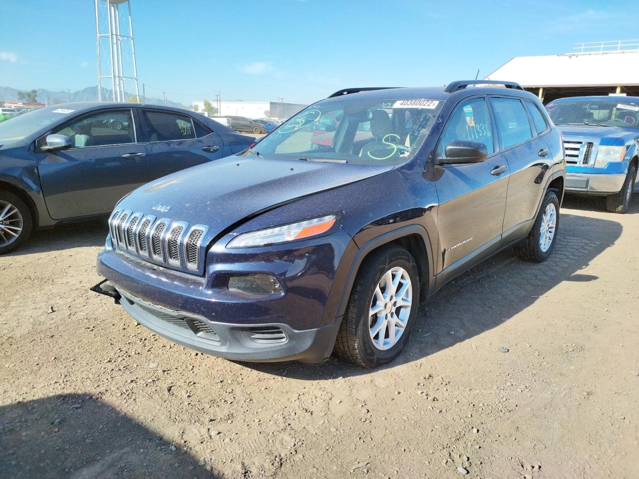 Photo 2 from auction – 2015 JEEP CHEROKEE S with VIN 1C4PJLAB5FW761657