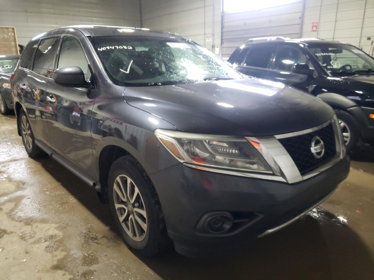 Photo 1 from auction – 2013 NISSAN PATHFINDER with VIN 5N1AR2MN6DC639558