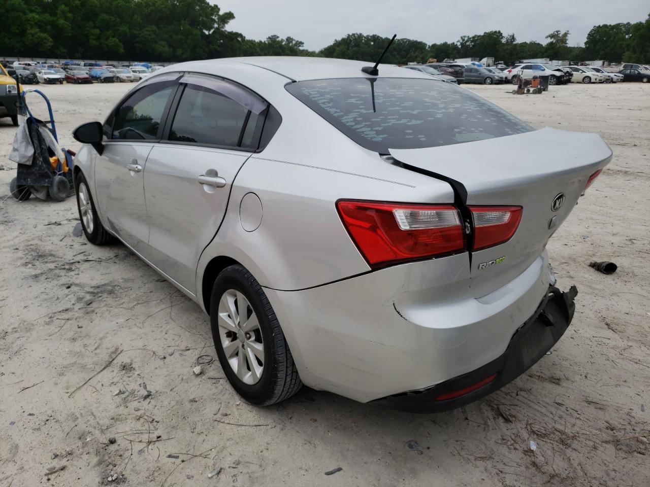 Photo 3 from auction – 2015 KIA RIO EX with VIN KNADN4A37F6427794