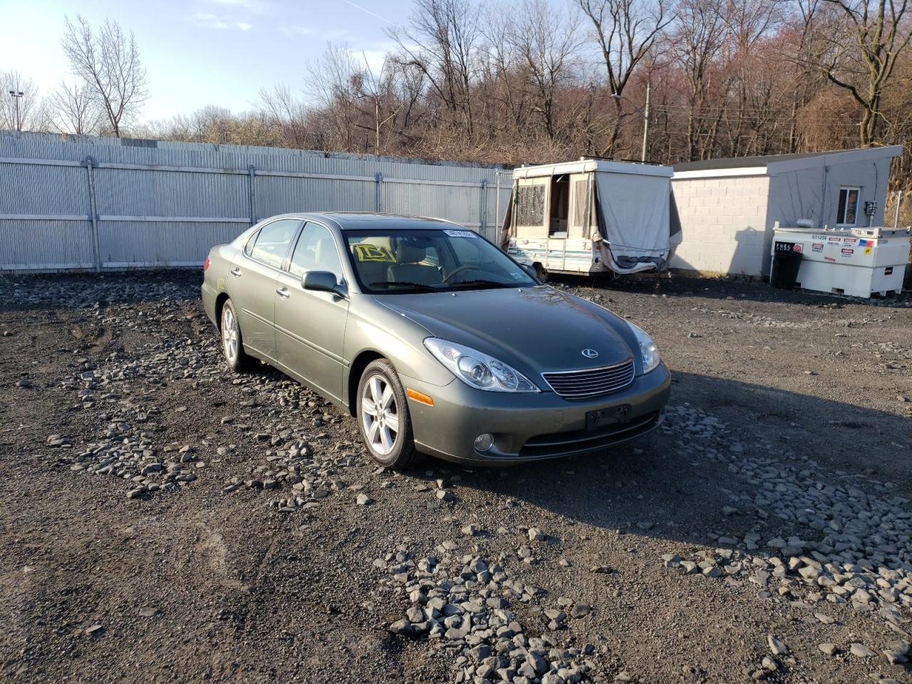 LEXUS ES 330 2005 with VIN JTHBA30G155135758 - Photo from auction