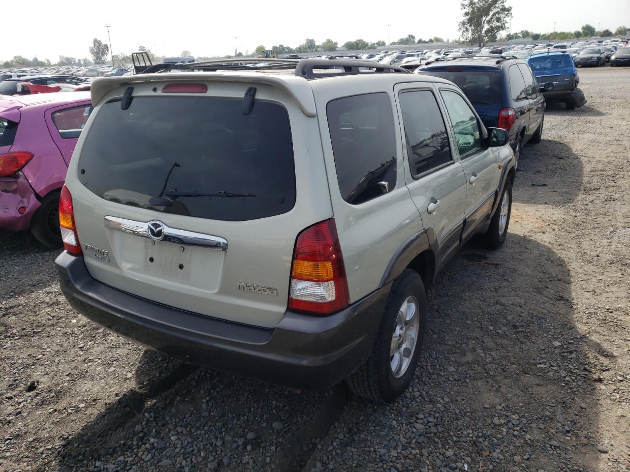 Photo 4 from auction – 2003 MAZDA TRIBUTE LX with VIN 4F2YZ04153KM24729