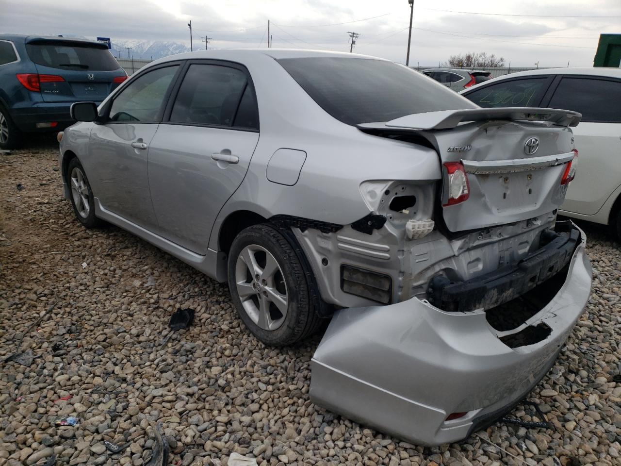 Photo 3 from auction – 2013 TOYOTA COROLLA with VIN 5YFBU4EE0DP217617