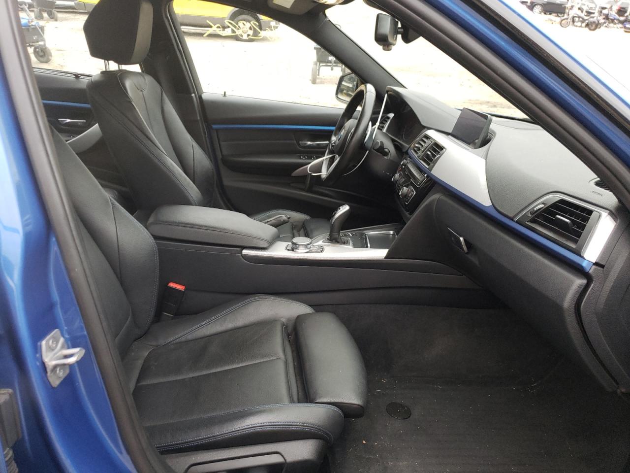 Photo 5 from auction – 2018 BMW 340 XI with VIN WBA8B7C52JA572967