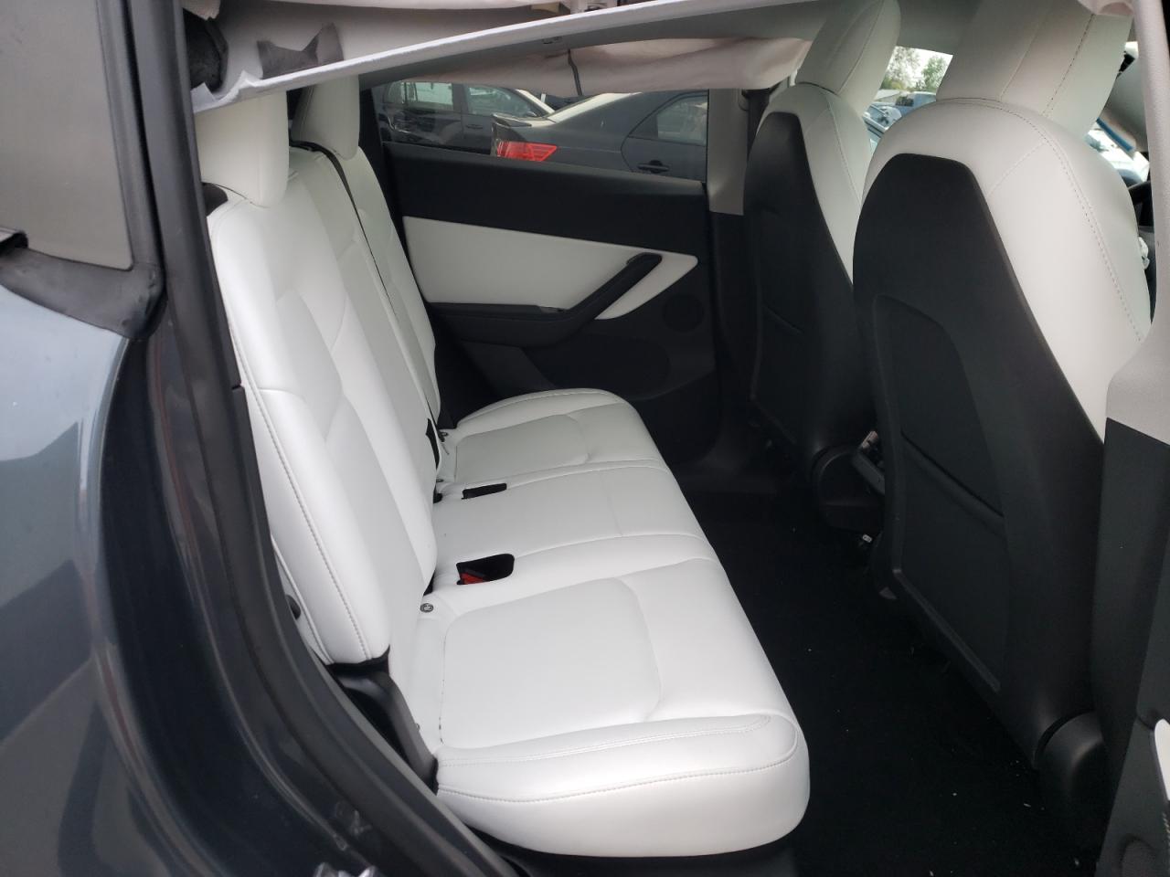 Foto 6 de la subasta – 2020 TESLA MODEL Y con VIN 5YJYGDEE3LF052190