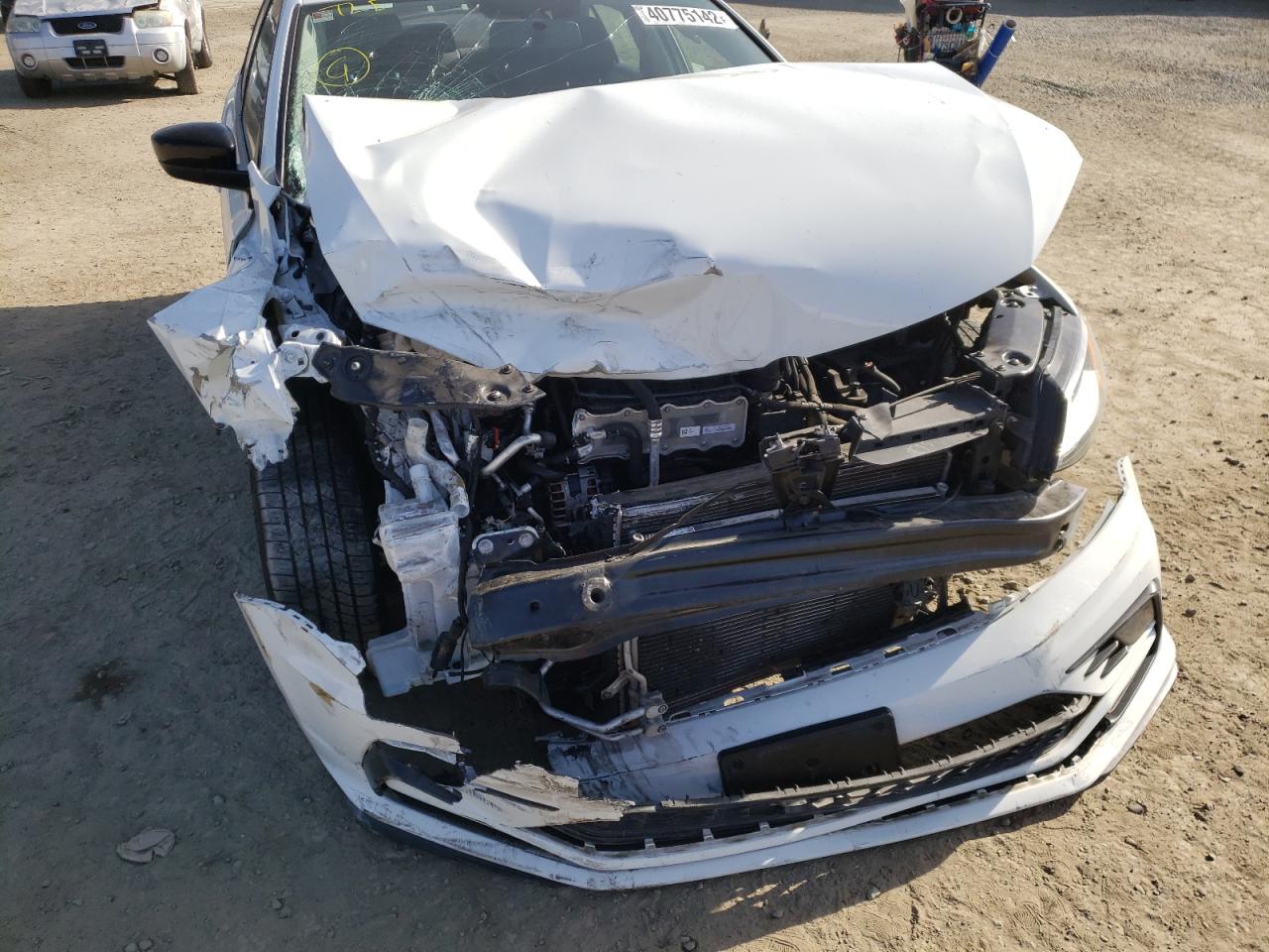 Photo 9 from auction – 2018 VOLKSWAGEN JETTA SE with VIN 3VWDB7AJ5JM231354