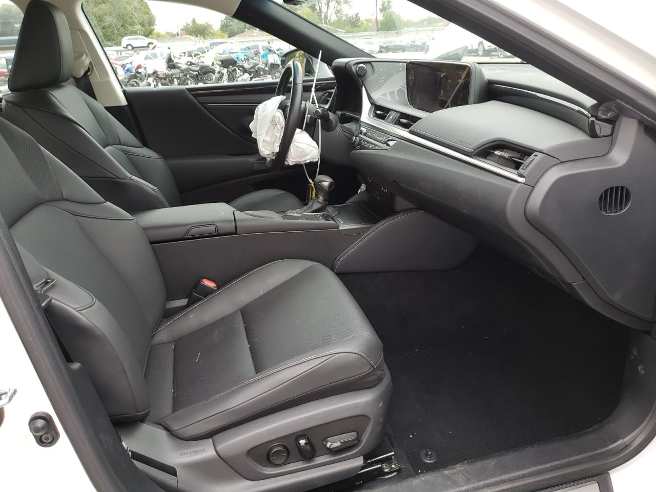 Photo 5 from auction – 2020 LEXUS ES 350 with VIN 58ADZ1B17LU061222