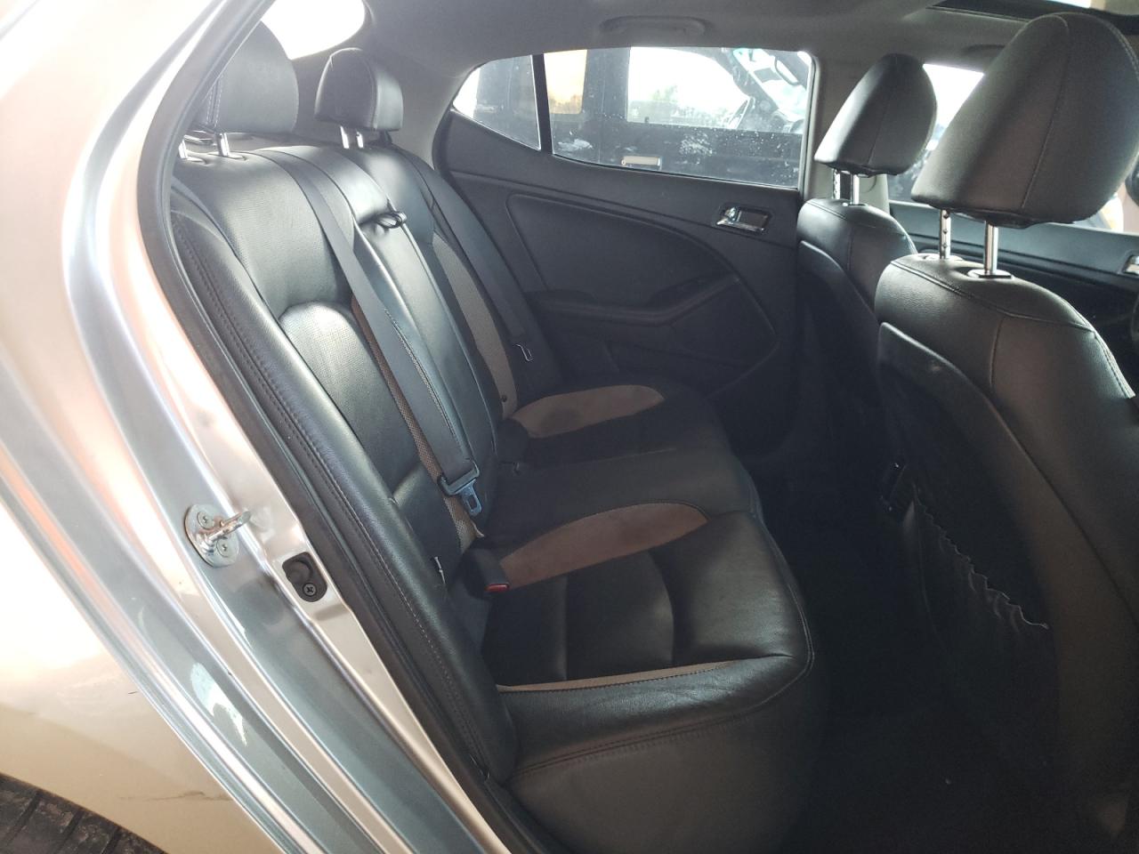 Photo 6 from auction – 2012 KIA OPTIMA SX with VIN 5XXGR4A60CG024168