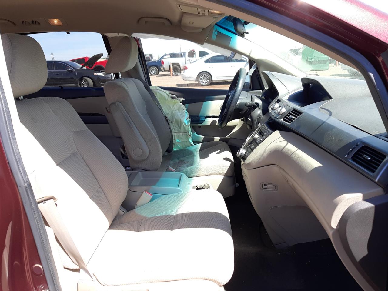 Photo 5 from auction – 2011 HONDA ODYSSEY EX with VIN 5FNRL5H48BB061622