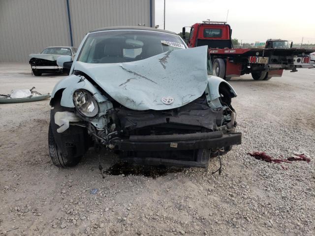 Photo 9 from auction – 2005 VOLKSWAGEN BEETLE with VIN 3VWCM31Y05M301425
