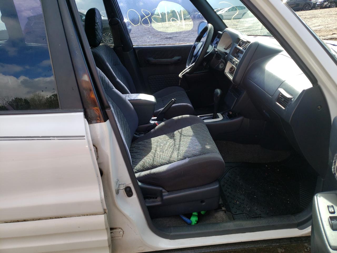 Photo 5 from auction – 1999 TOYOTA RAV4 with VIN JT3GP10V6X7058048