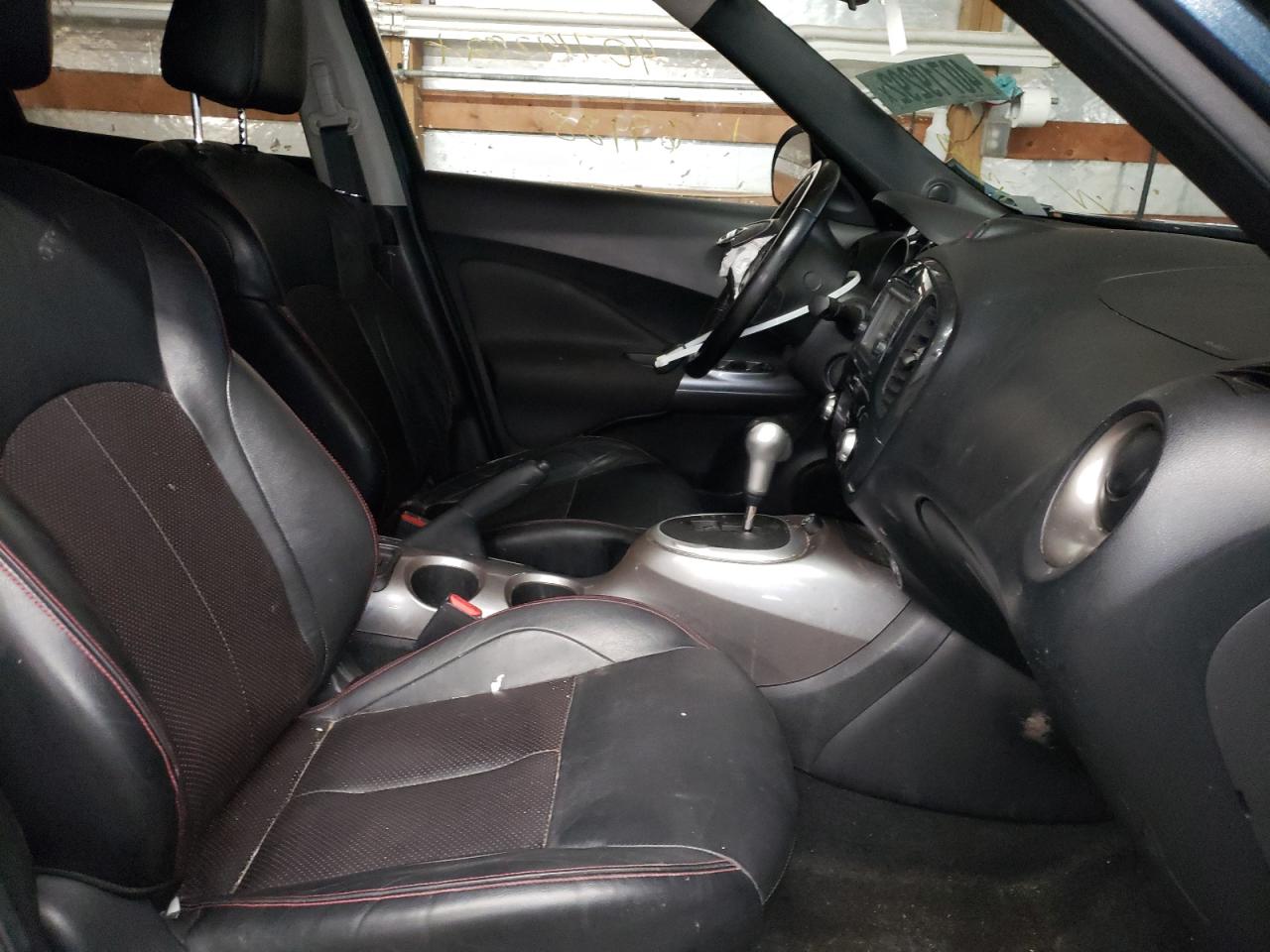 Photo 5 from auction – 2012 NISSAN JUKE S with VIN JN8AF5MV2CT113543