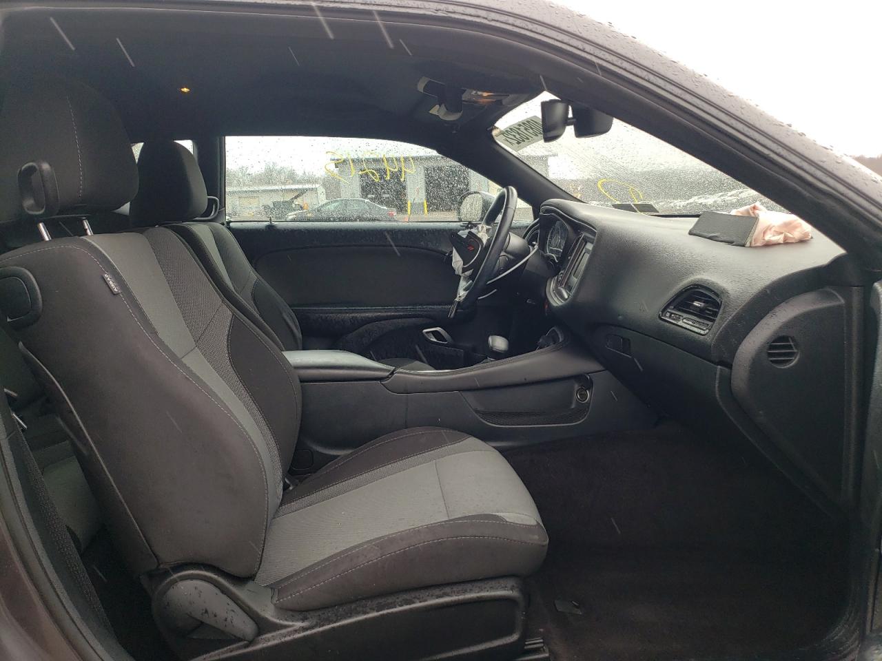 Photo 5 from auction – 2016 DODGE CHALLENGER with VIN 2C3CDZAG4GH125241