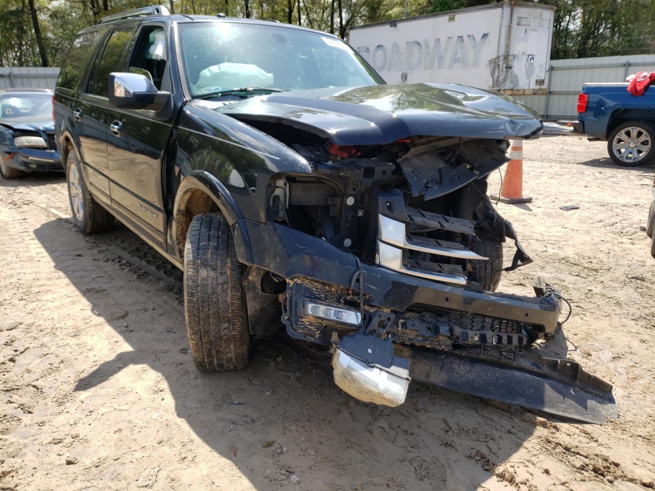 FORD EXPEDITION 2015 with VIN 1FMJU1LT2FEF13875 - Photo from auction