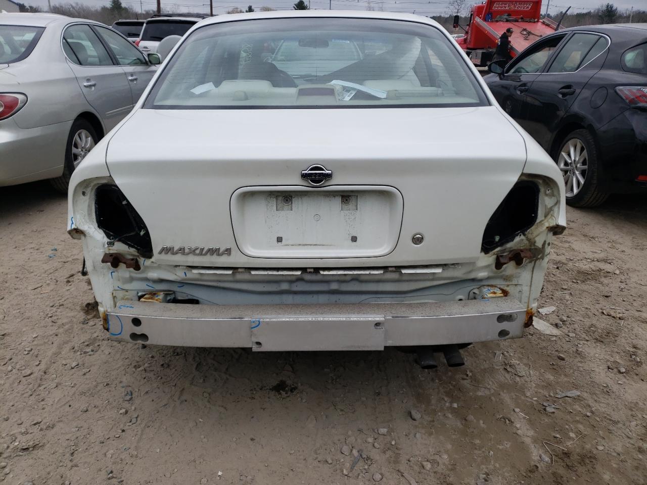 Photo 9 from auction – 2000 NISSAN MAXIMA GLE with VIN JN1CA31DXYT738303