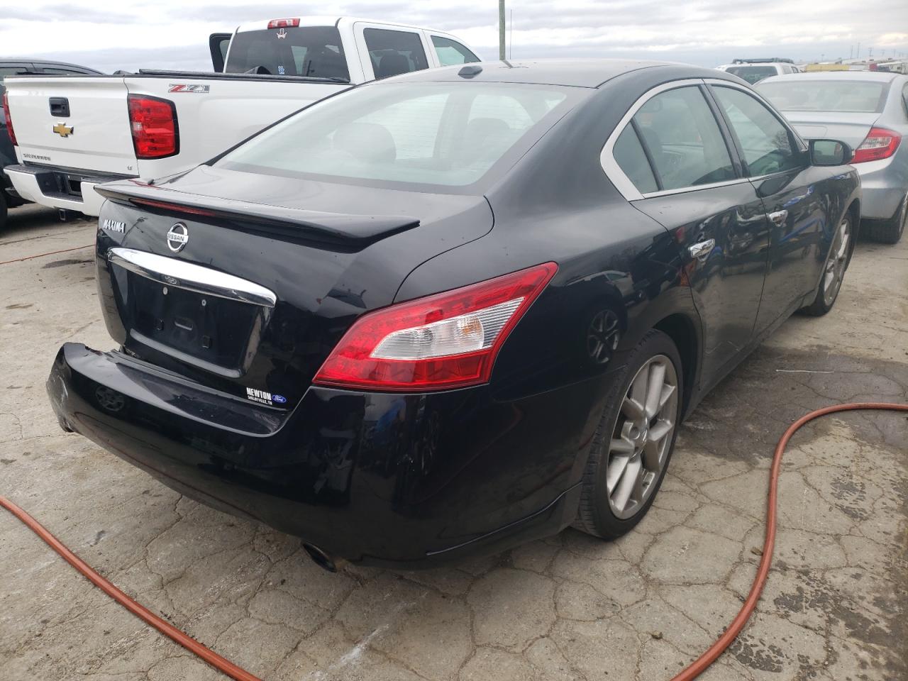 Photo 4 from auction – 2011 NISSAN MAXIMA S with VIN 1N4AA5AP5BC841295
