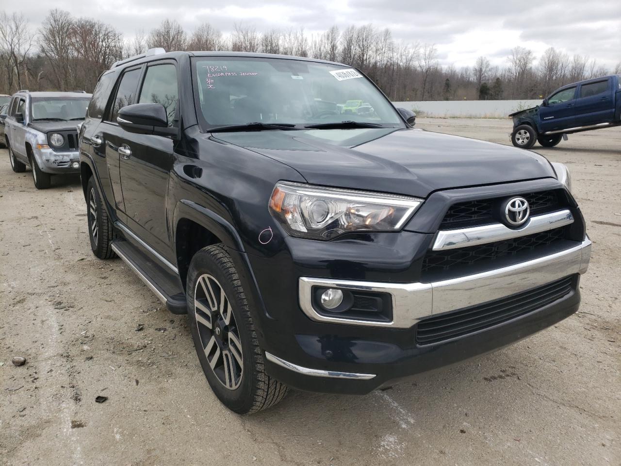 TOYOTA 4RUNNER SR 2017 with VIN JTEBU5JR0H5430497 - Photo from auction