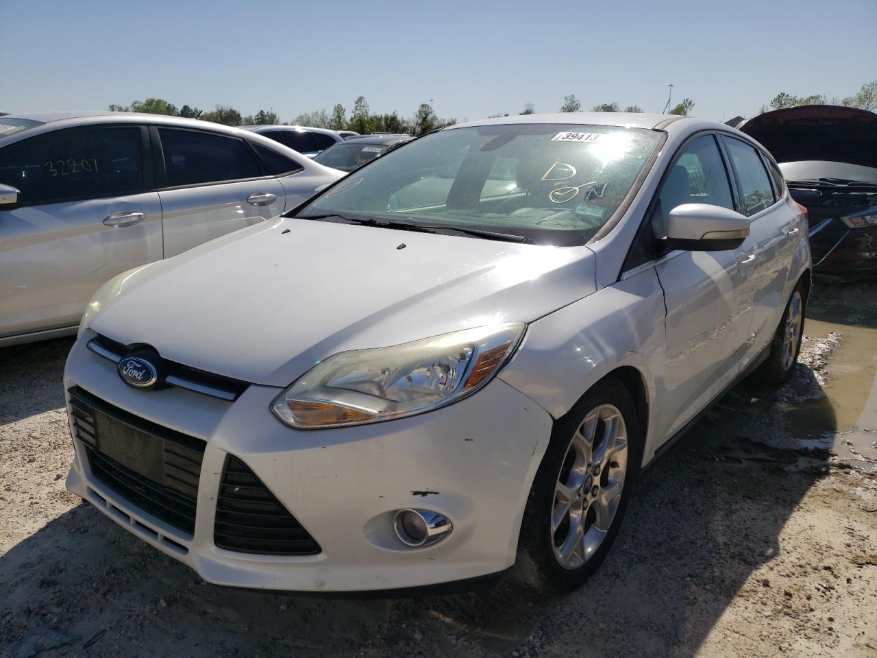 Photo 2 from auction – 2012 FORD FOCUS SEL with VIN 1FAHP3M20CL174249