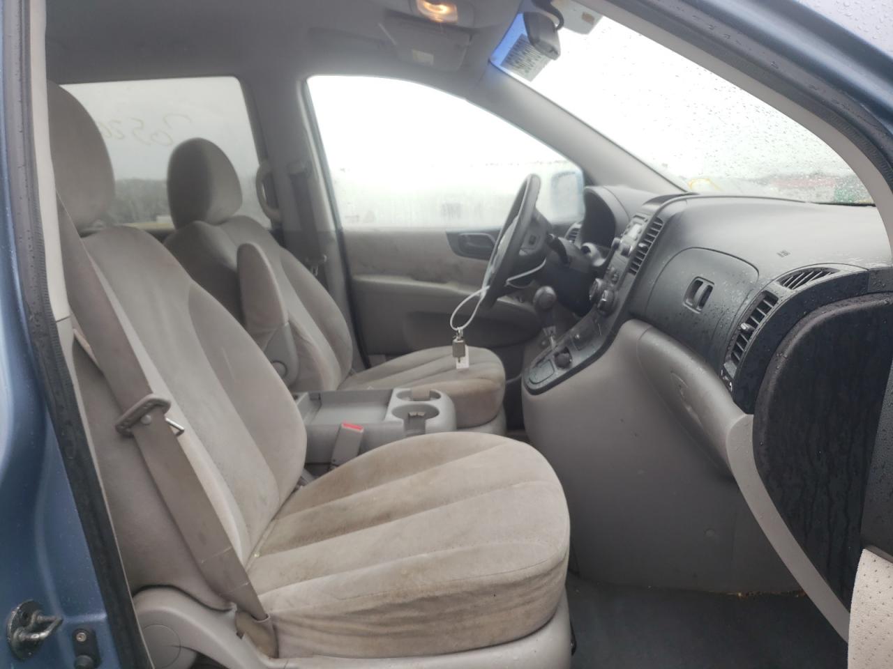 Photo 5 from auction – 2008 HYUNDAI ENTOURAGE with VIN KNDMC233986054805