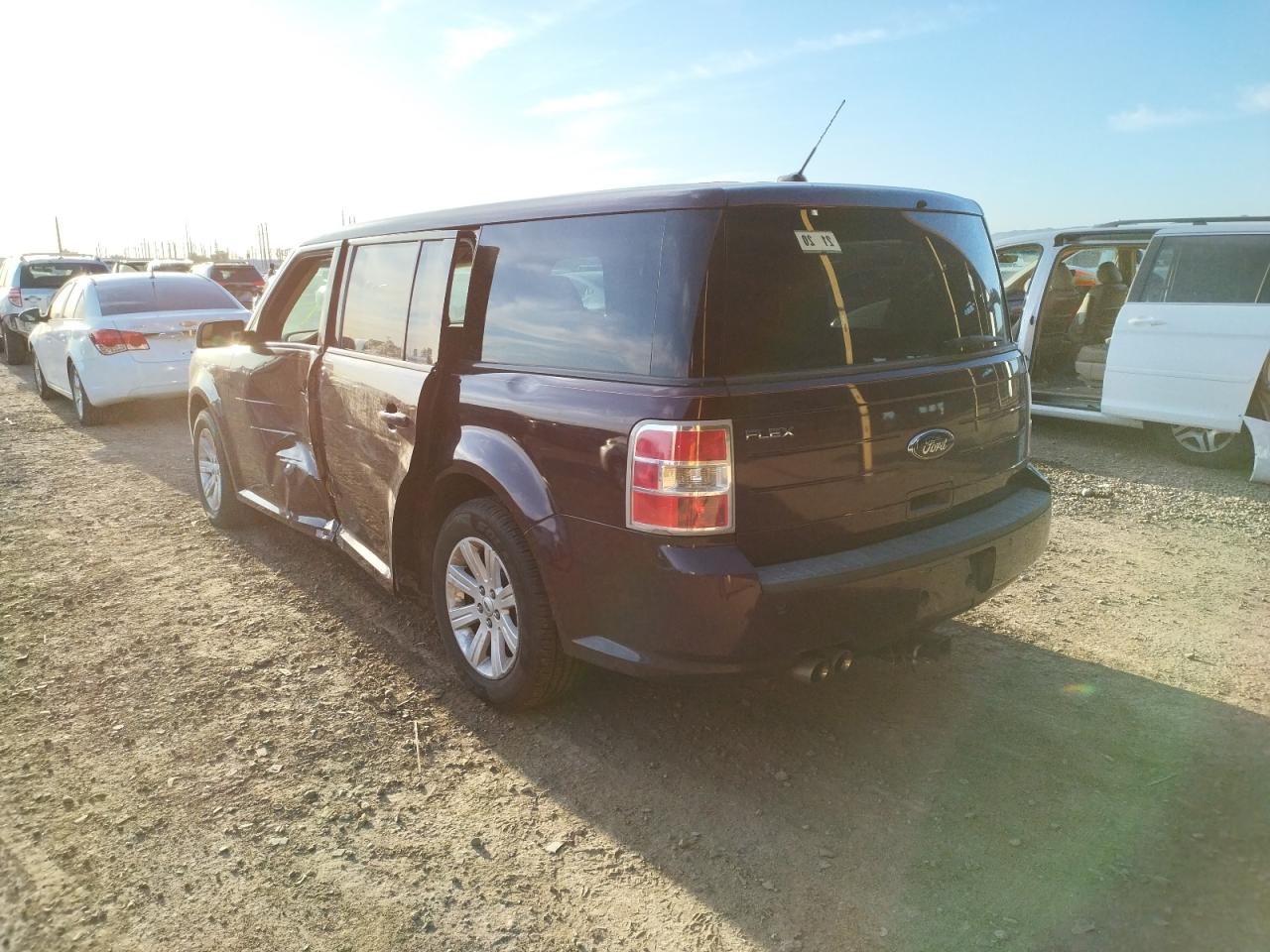 Photo 3 from auction – 2011 FORD FLEX SE with VIN 2FMGK5BC8BBD09709