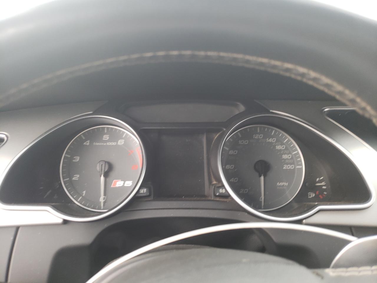 Photo 8 from auction – 2011 AUDI S5 PREMIUM with VIN WAUCVAFR4BA032907