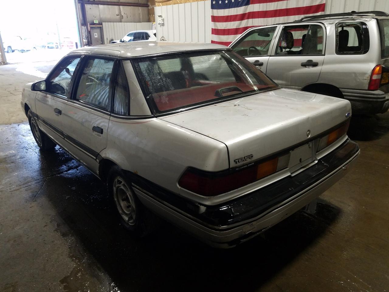 Photo 3 from auction – 1989 FORD TEMPO with VIN 1FAPP39S7KK219583