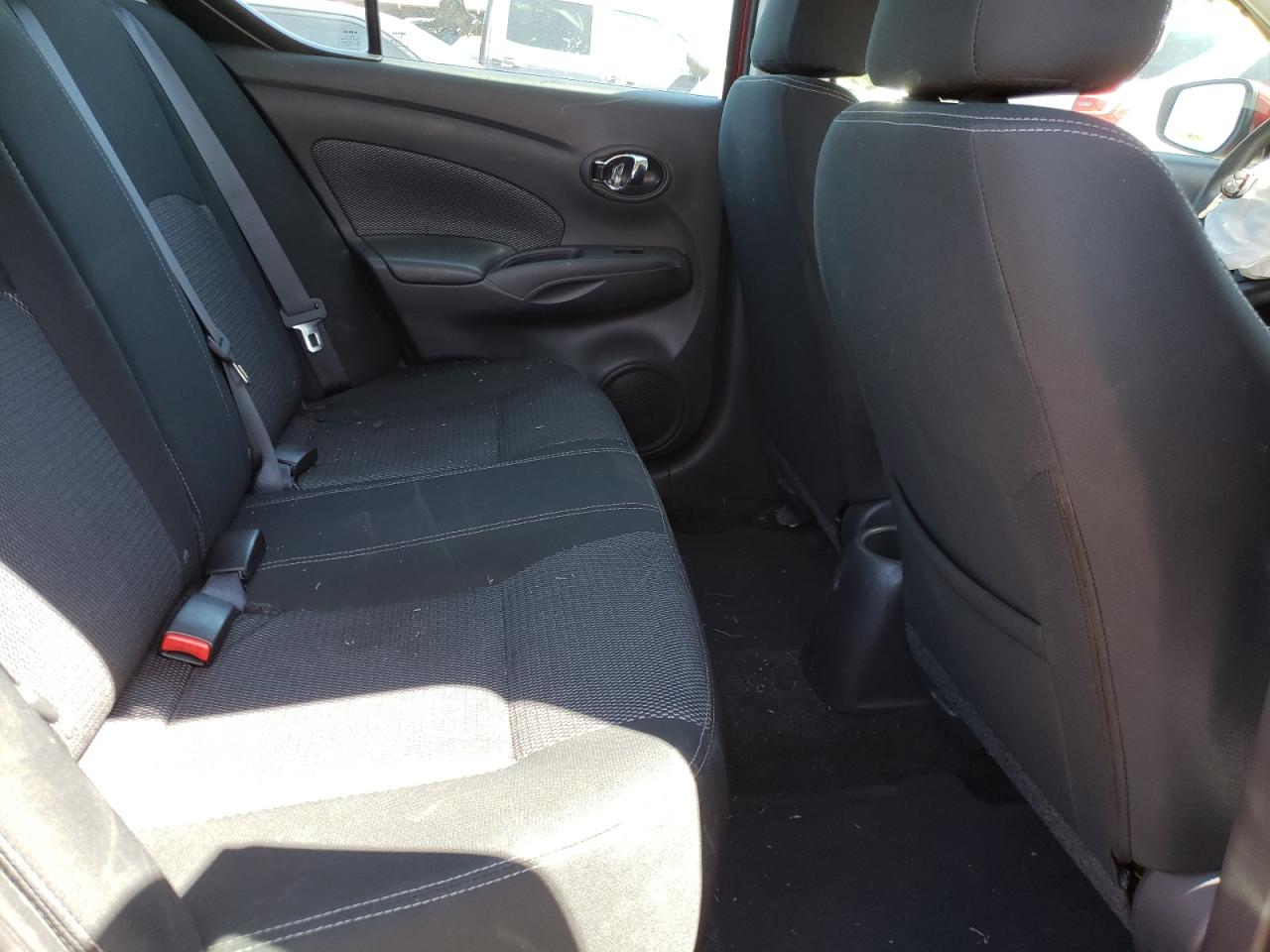 Photo 6 from auction – 2019 NISSAN VERSA S with VIN 3N1CN7AP8KL861437