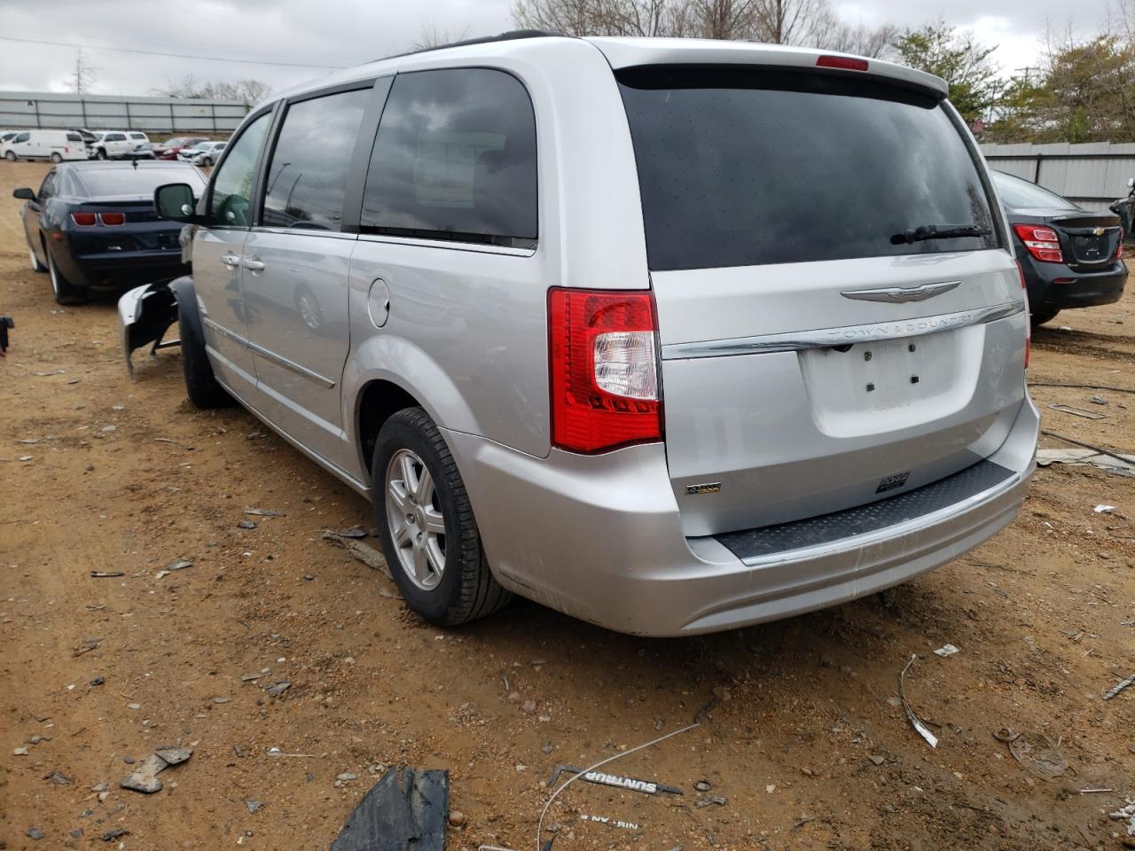 Photo 3 from auction – 2011 CHRYSLER TOWN & COU with VIN 2A4RR8DG8BR669445