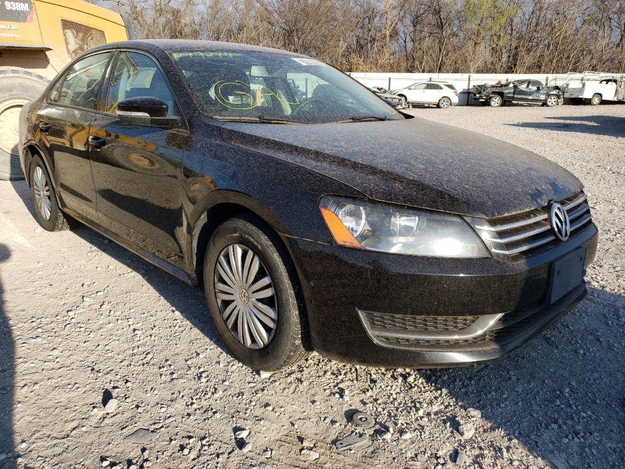 VOLKSWAGEN PASSAT S 2015 with VIN 1VWAT7A32FC079284 - Photo from auction