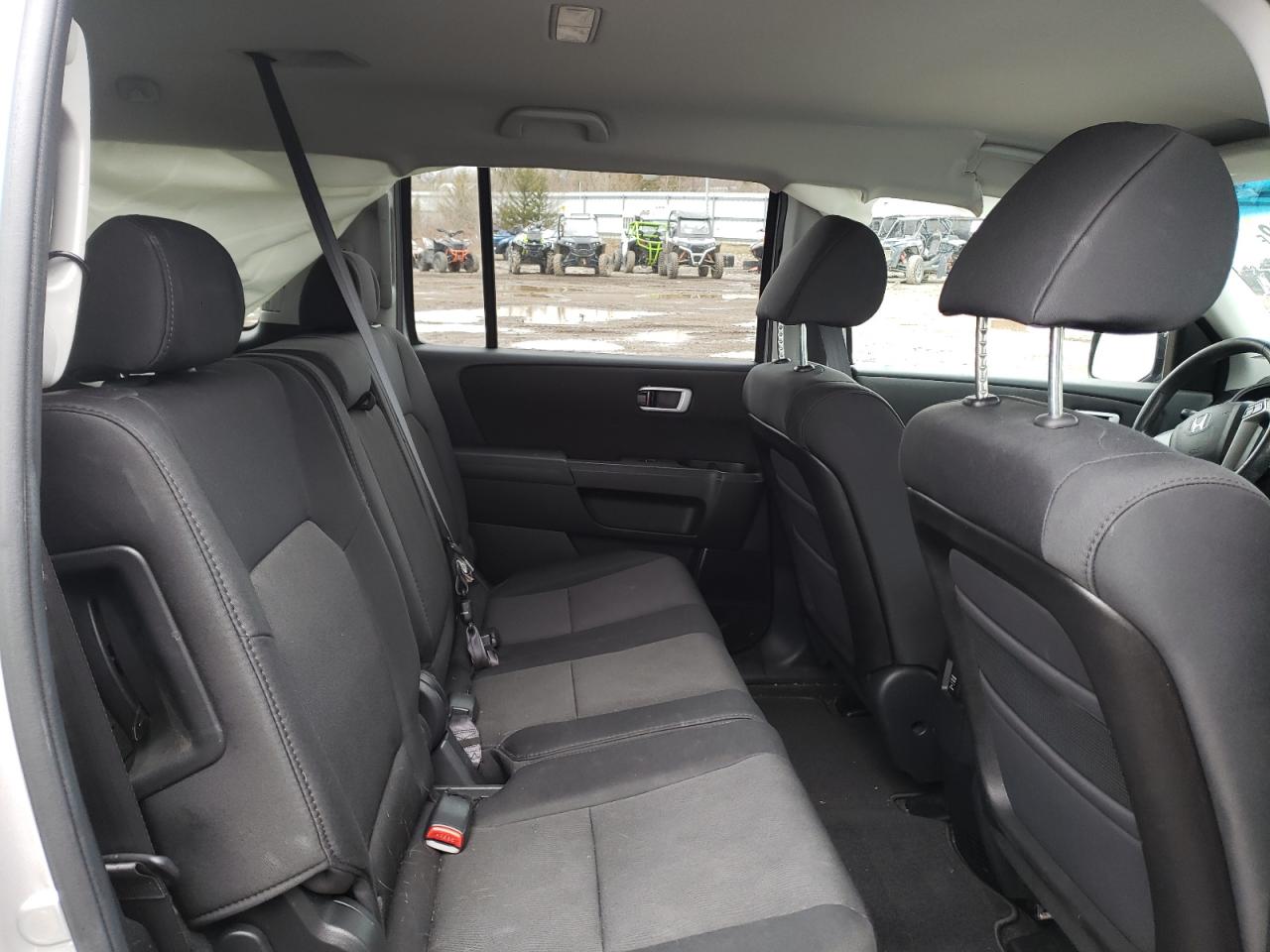 Photo 6 from auction – 2011 HONDA PILOT LX with VIN 5FNYF4H24BB040472