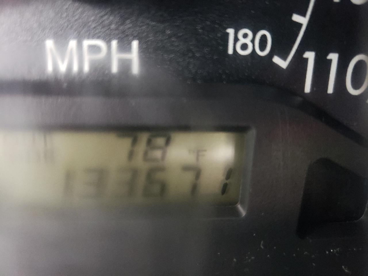 Zdjęcie 8 z aukcji – 2005 TOYOTA COROLLA CE z VIN 2T1BR32E55C416521