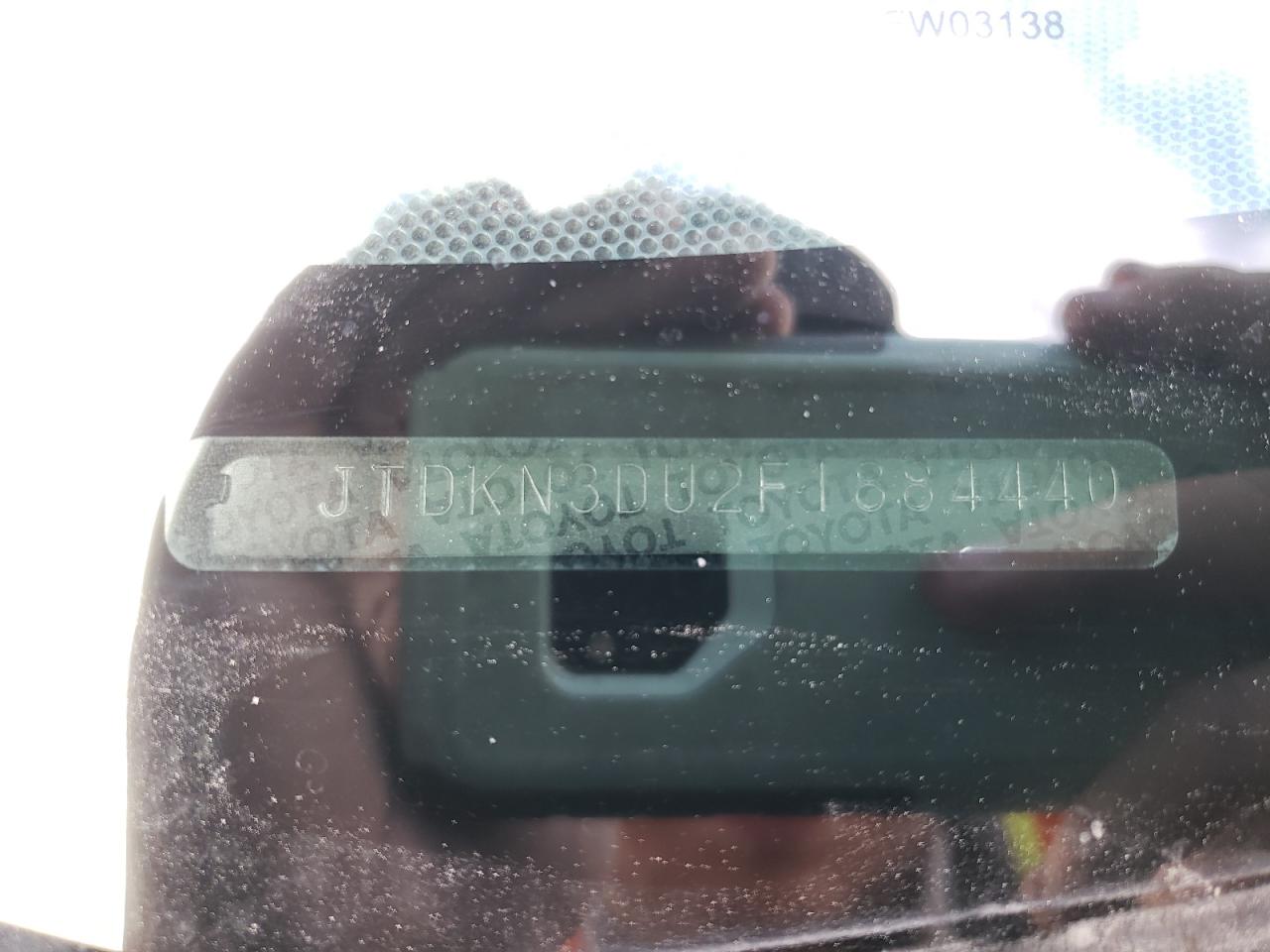 Photo 10 from auction – 2015 TOYOTA PRIUS with VIN JTDKN3DU2F1884440