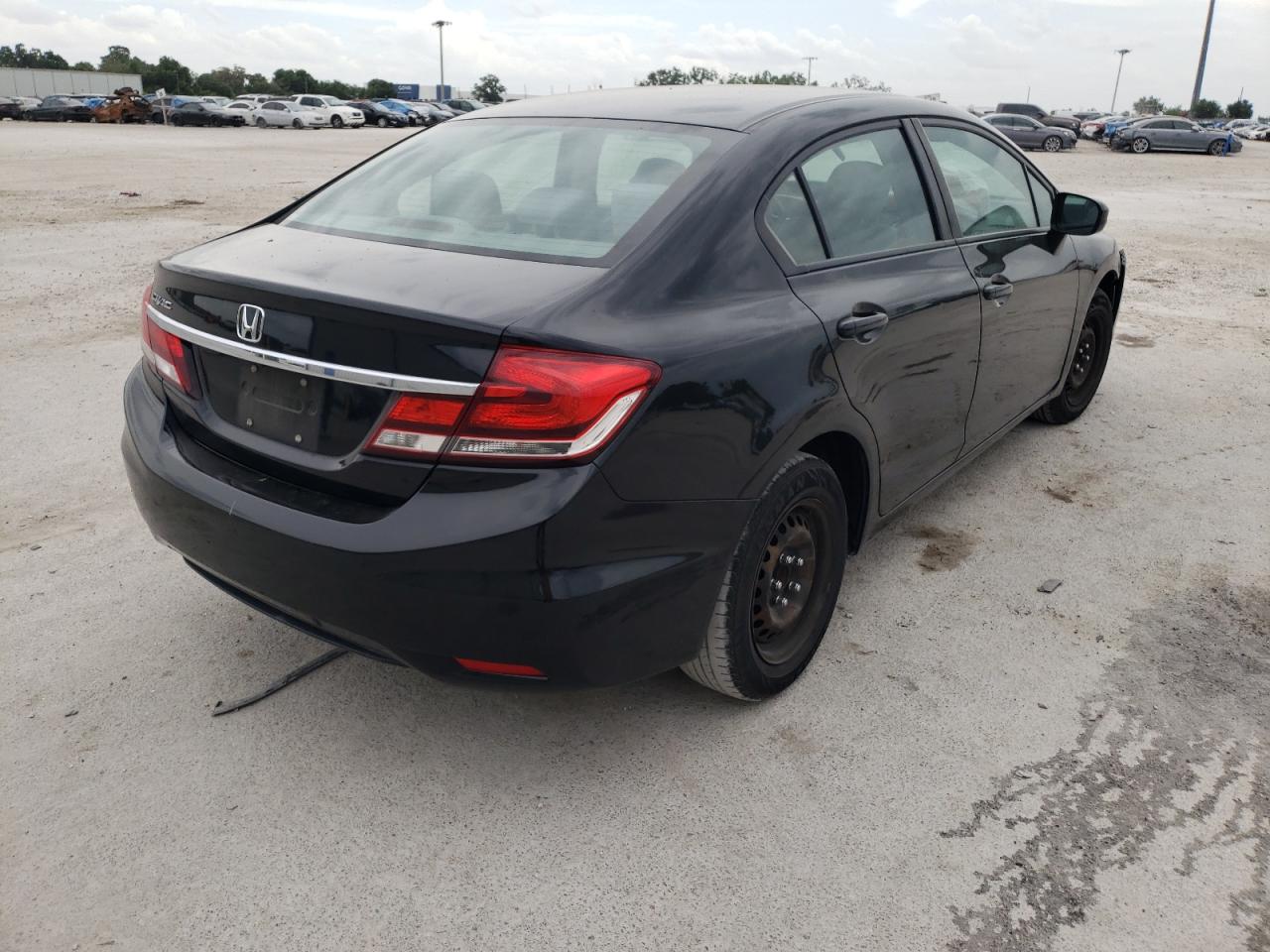 Photo 4 from auction – 2014 HONDA CIVIC LX with VIN 19XFB2F53EE042146