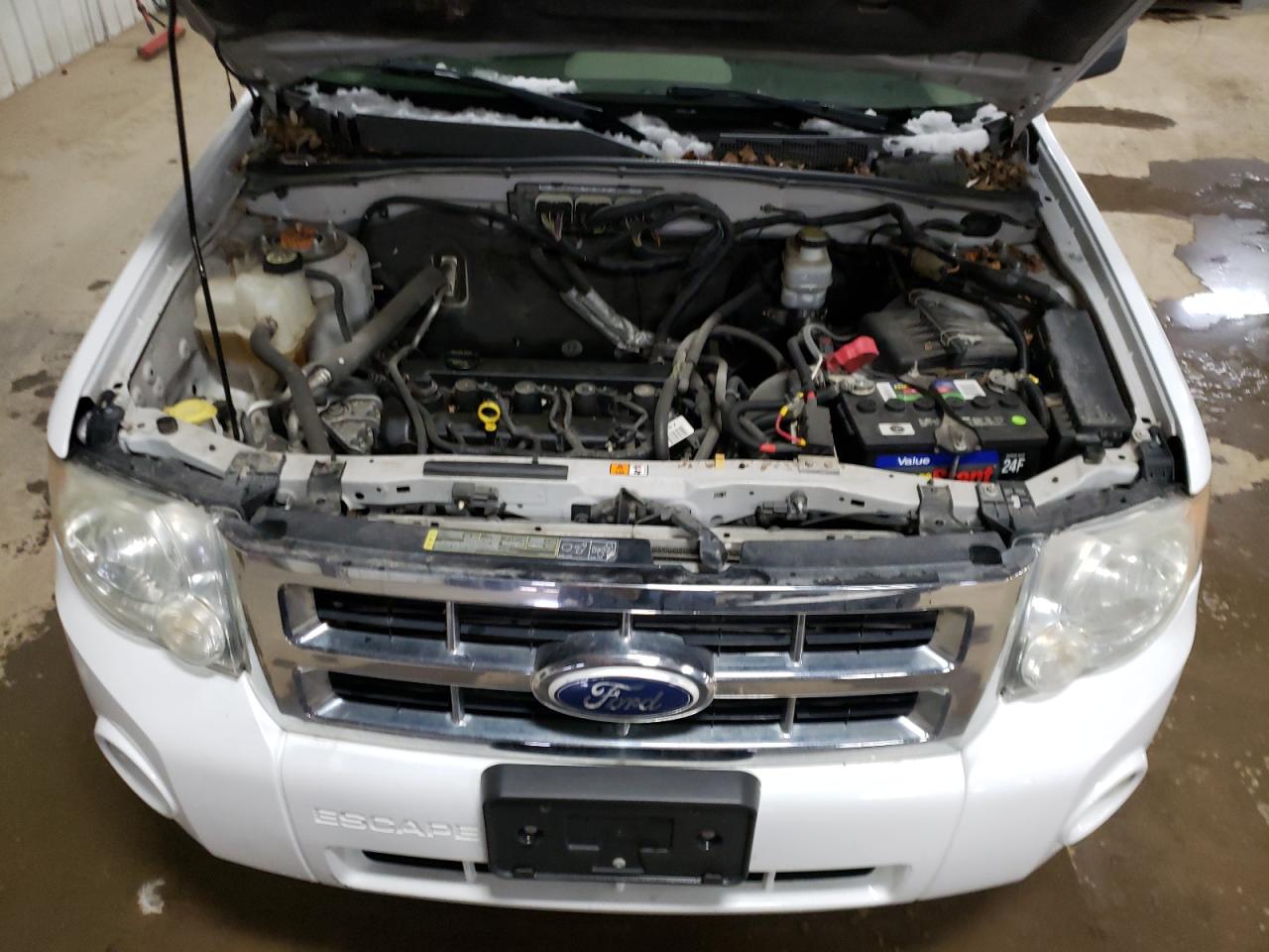 Photo 7 from auction – 2010 FORD ESCAPE XLT with VIN 1FMCU9D78AKB22362