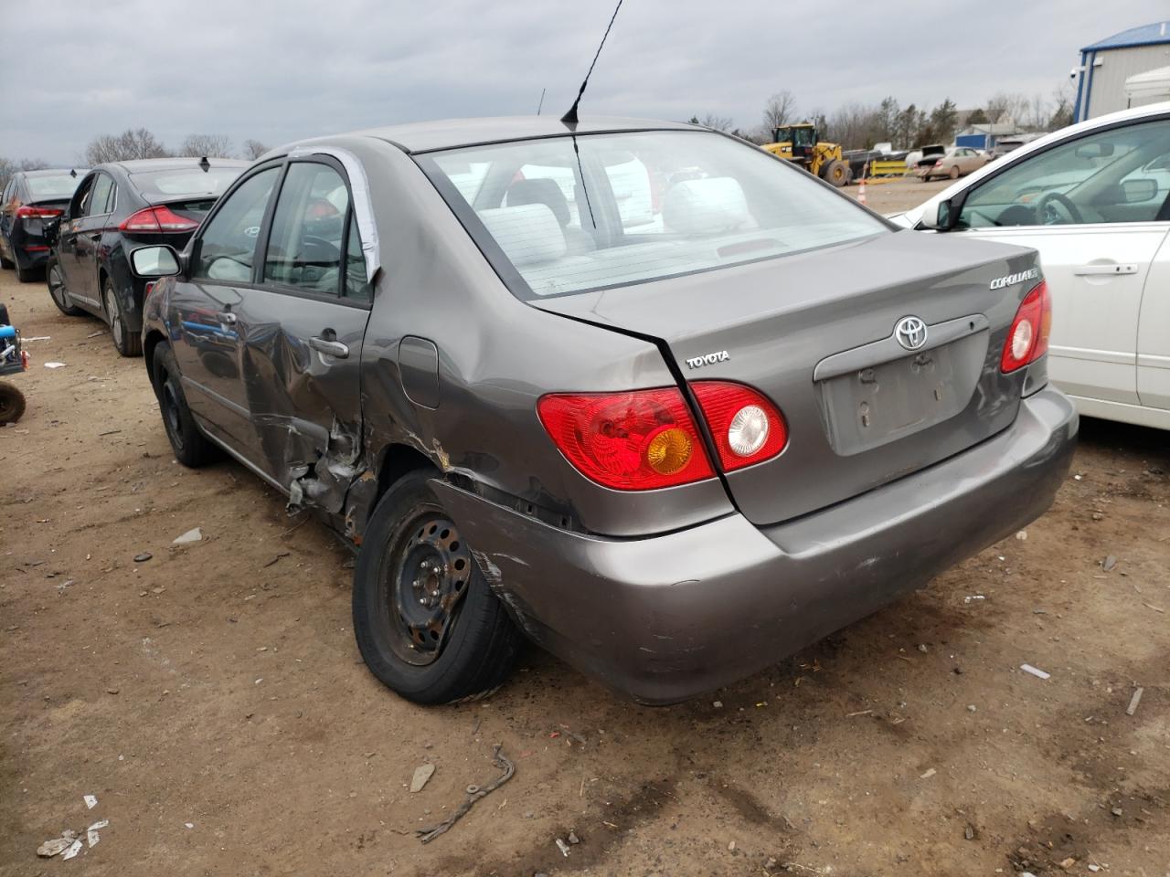 Photo 3 from auction – 2004 TOYOTA COROLLA CE with VIN 2T1BR32E14C313885